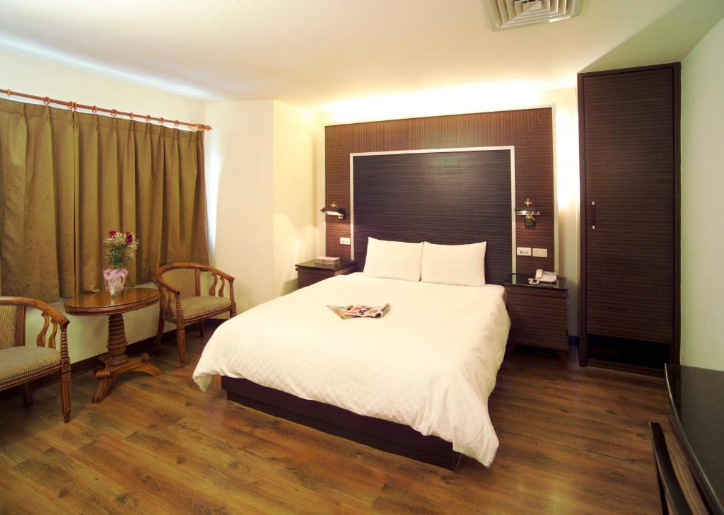 Hua Tai Hotel Сіньчжу Екстер'єр фото